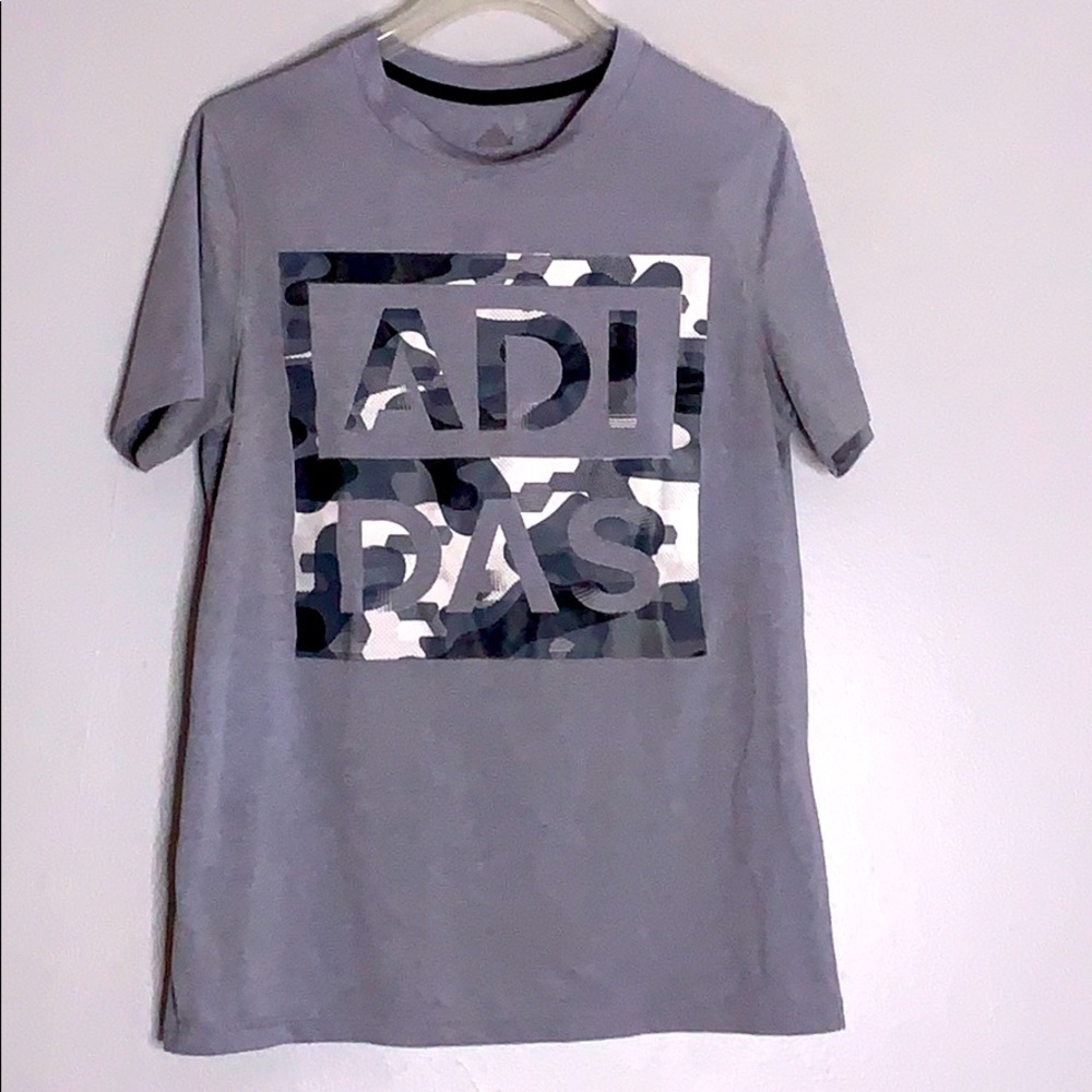 Adidas Kids Gray Graphic Camo Short Sleeve T-shirt crewneck boy 14